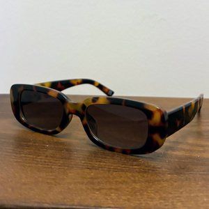 Mid-Square, Tortoiseshell Sunglasses